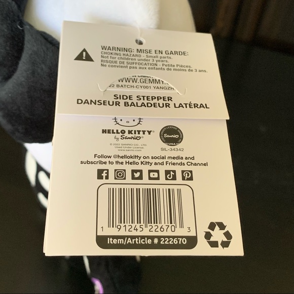 Hello Kitty Musical Dancing Halloween Skeleton Side Stepper - Picture 13 of 14